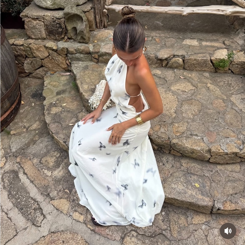 VIRAL NEW  ZARA BUTTERFLY HALTER LUXURY SUMMER/VACATION 
DRESS SIZE L - Picture 7 of 15